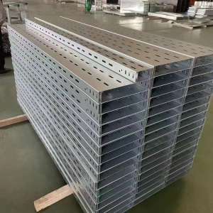 梯式橋架安裝：通透架構(gòu)，賦能電纜高效安全傳輸